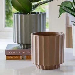 Bourton Scalloped Plant Pot - Clay -Plant Promotion Store Bourton Scalloped Plant Pot Clay 16 x 16cm