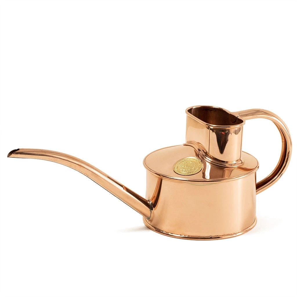 Haws Fazeley Flow Watering Can - One Pint Copper 6 Haws Fazeley Flow Watering Can - One Pint Copper - Image 4
