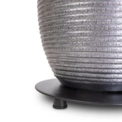 Louis Low Plant Stand - Black 7 Louis Low Plant Stand - Black -Plant Promotion Store Louis Low Plant Stand Black Swatch 3