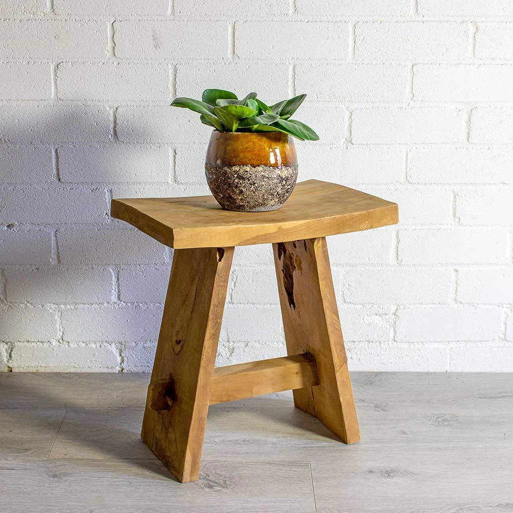 Lindy Plant Pot - Ochre 5 Lindy Plant Pot - Ochre - Image 3