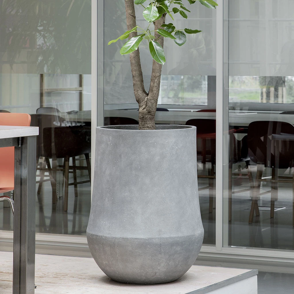 Polystone Coated Darcy Planter - Raw Grey 9 Polystone Coated Darcy Planter - Raw Grey - Image 7