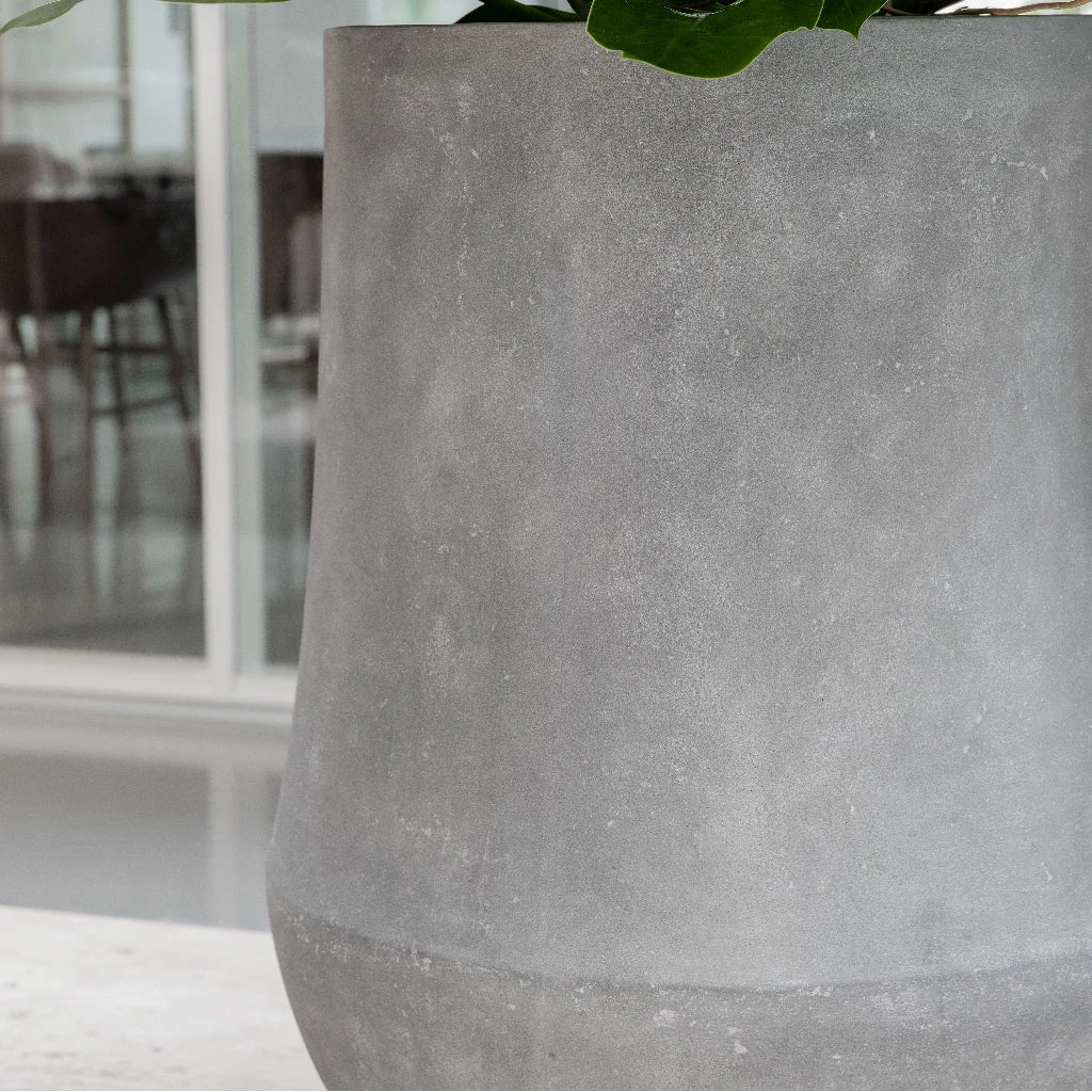 Polystone Coated Darcy Planter - Raw Grey 8 Polystone Coated Darcy Planter - Raw Grey - Image 6